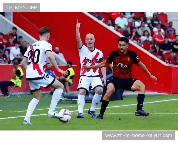 塞尔塔防守解围成功率百分百，禁区内外清理效率保障零封